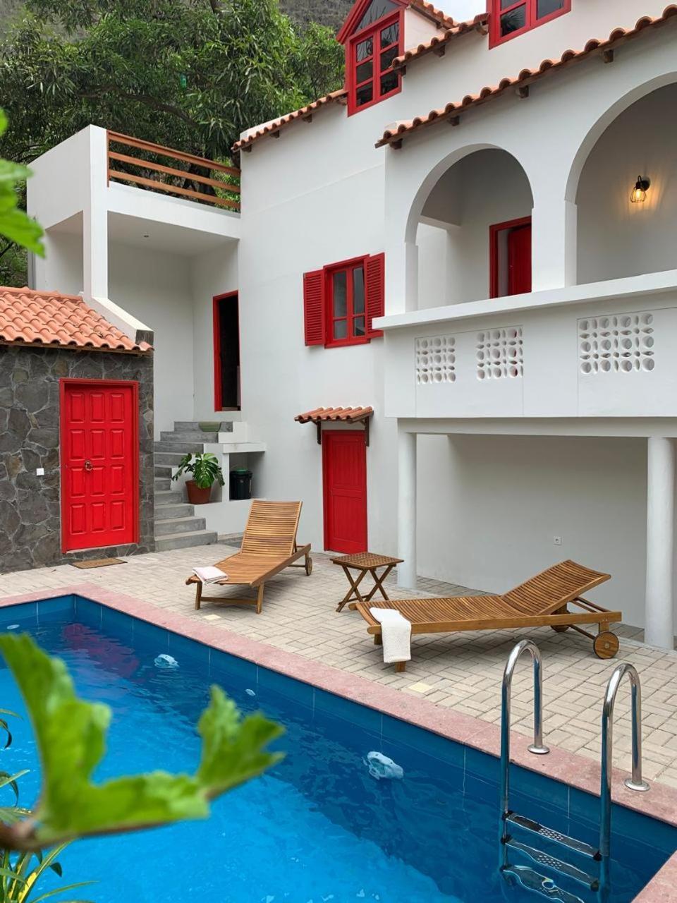 Kasa Wahnon Villa Pombas Exterior photo