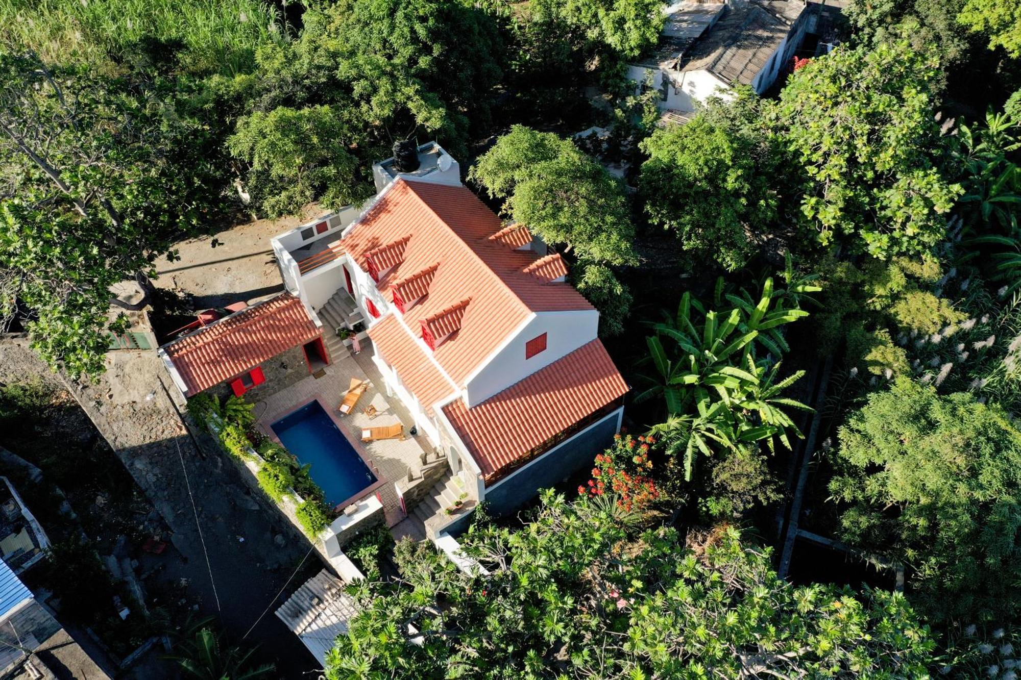 Kasa Wahnon Villa Pombas Exterior photo